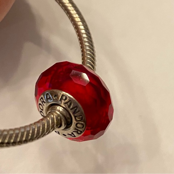 Pandora charm - Picture 2 of 3